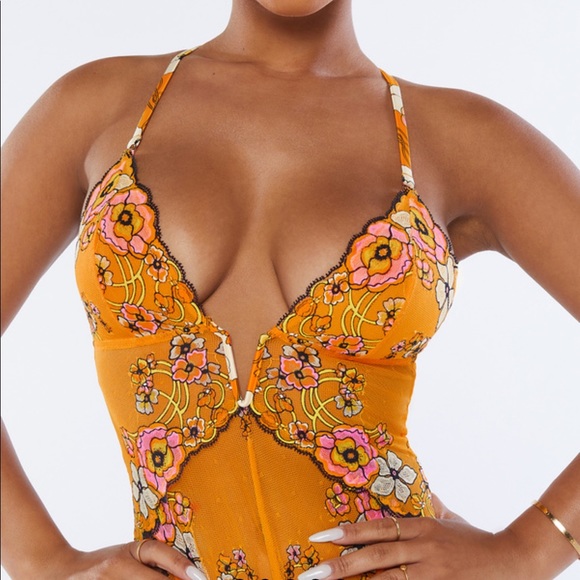 Savage x Fenty Mod Poppy Lace Teddy M - Picture 4 of 8